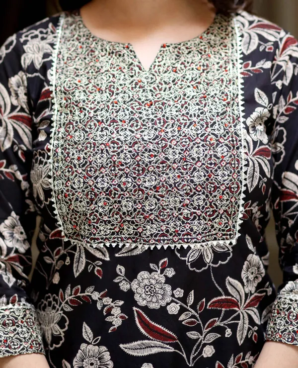 Women's_Multi_Colour_Floral_Printed_Embroidery_Yoke_Design_Kurta_With_Palazzo_-_Doriyan