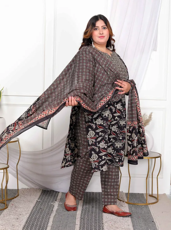 Women's_Plus_Size_Multi_Colour_Floral_Printed_Embroidery_Yoke_Design_Kurta_With_Palazzo_And_Dupatta_Set_-_Doriyan