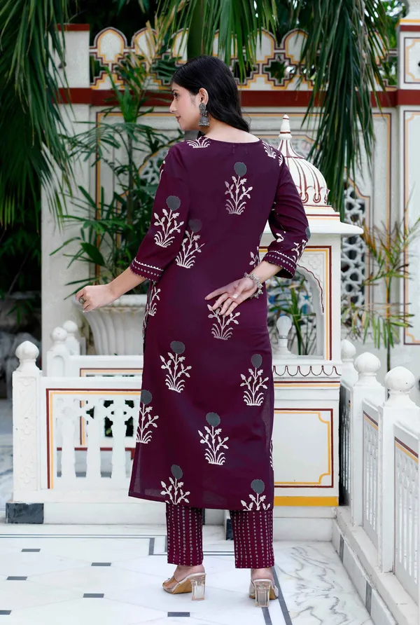 Women's_Cotton_Fabric_Purple_New_Style_Kurta_With_Palazzo_-_Doriyan