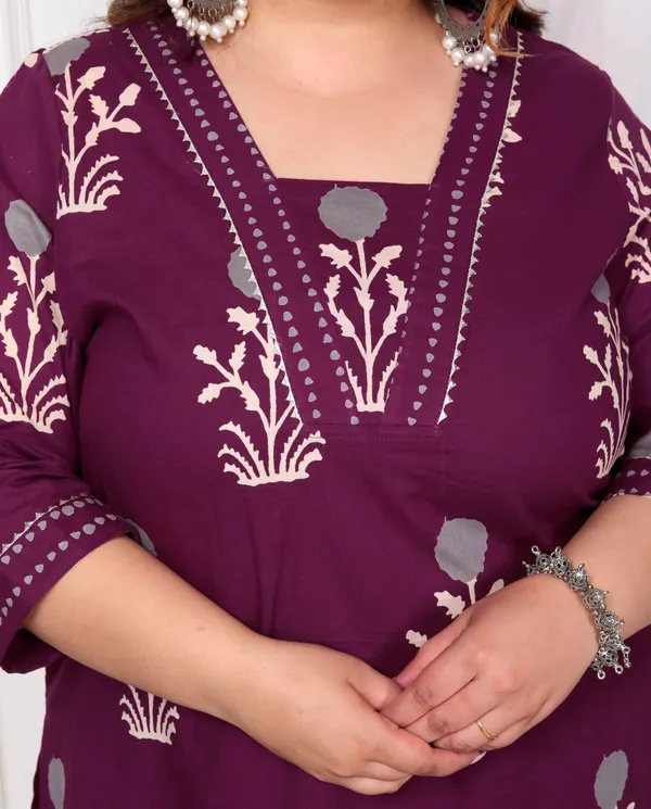 Women's_Plus_Size_Cotton_Fabric_Purple_New_Style_Kurta_With_Palazzo_-_Doriyan