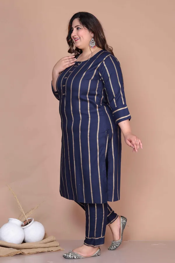 Women's_Plus_Size_Navy_Blue_Pakistani_Kurta_With_Palazzo_-_Doriyan