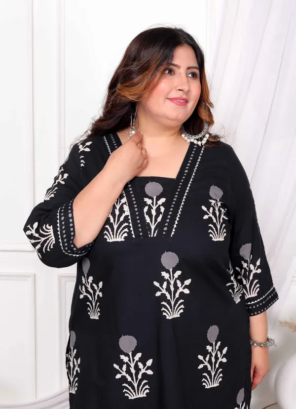 Women's_Plus_Size_Cotton_Gota_Patti_Black_Floral_Printed_Straight_Kurta_Palazzo_Set_-_Doriyan