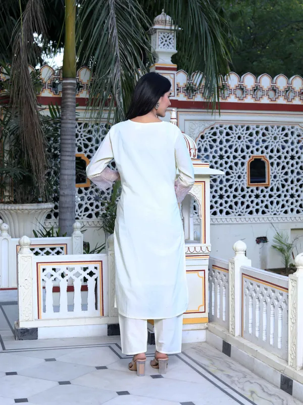 Women's_Organza_Cotton_Chikankari_Embroidered_With_Purple_Sequence_Work_Jaipuri_Suit_Set_-_Doriyan