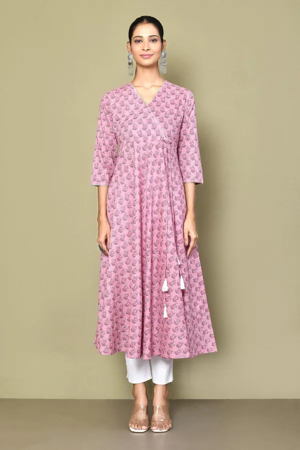 Women's_Pure_Cotton_Floral_Print_Long_Anarkali_Kurta_-_Doriyan