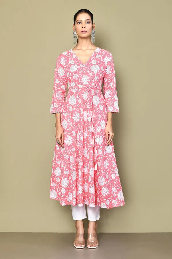 Women's_Cotton_Floral_Printed_Anarkali_Kurta_-_Doriyan