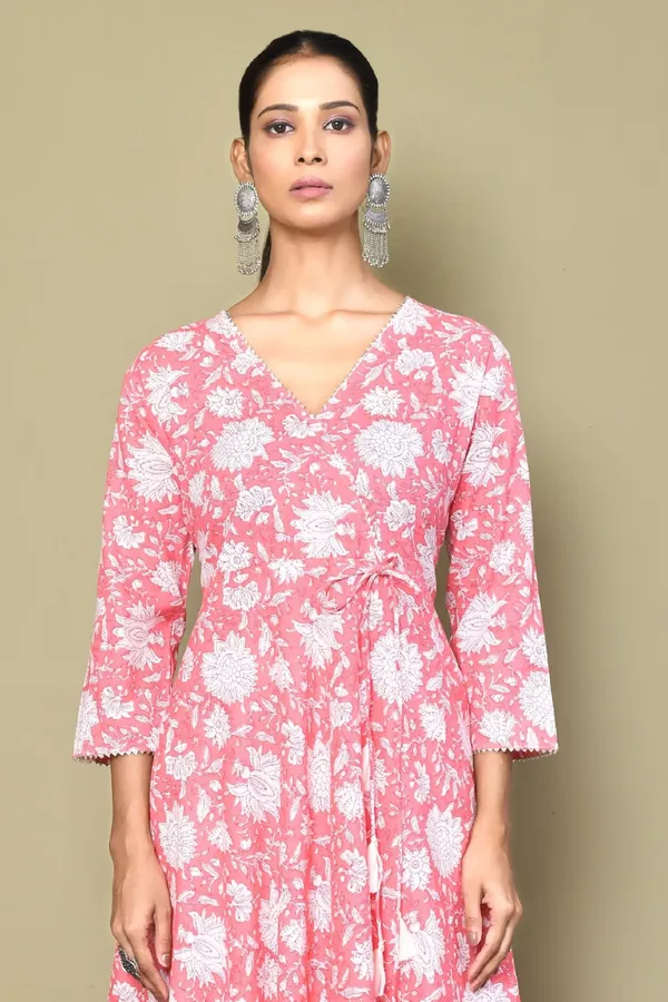 Women's_Cotton_Floral_Printed_Anarkali_Kurta_-_Doriyan