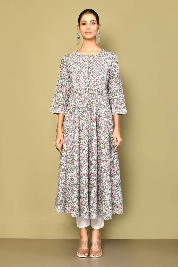 Women's_Floral_Printed_Blue_Anarkali_Kurta_-_Doriyan