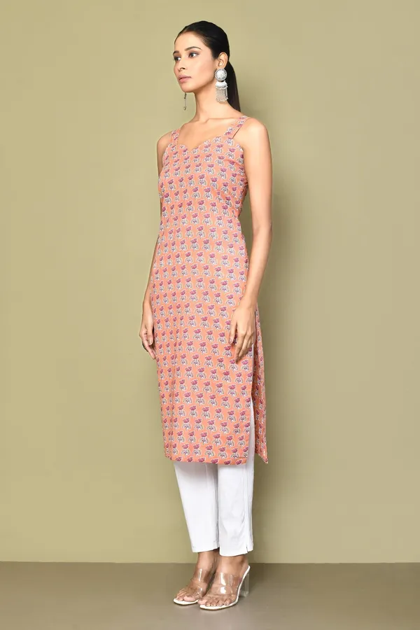 Women's_Peach-Coloured_Floral_Printed_Kurta_-_Doriyan