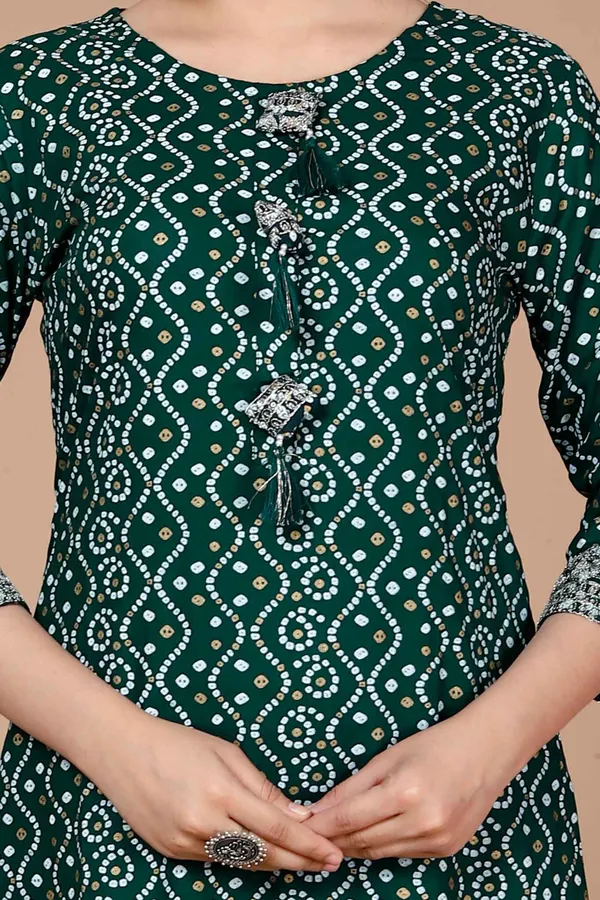 Women'S_Rayon_Bandhani_Print_Straight_Kurti_Green_-_Doriyan