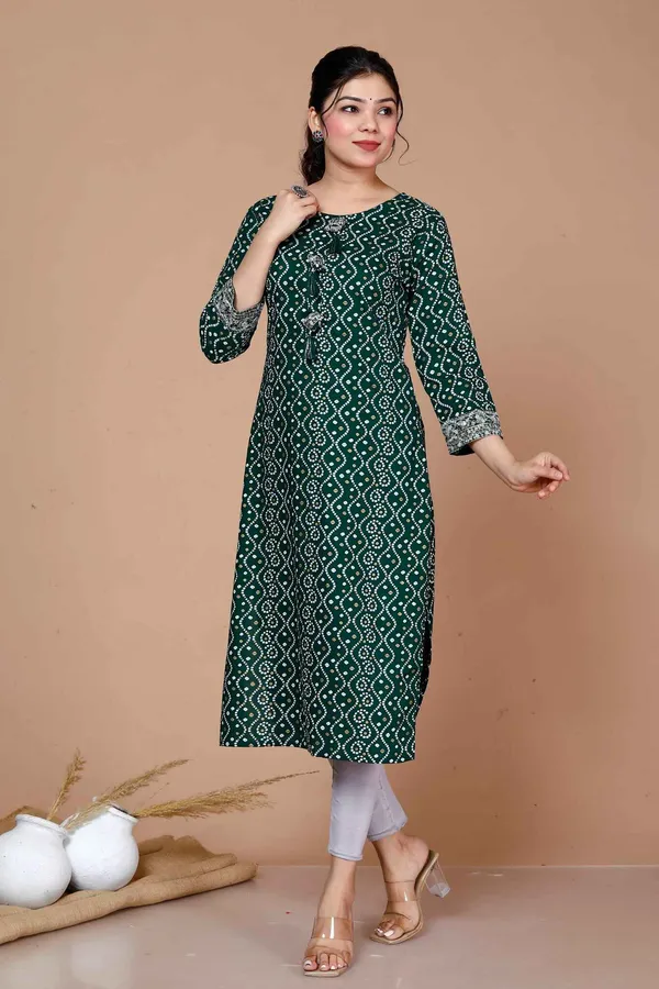 Women'S_Rayon_Bandhani_Print_Straight_Kurti_Green_-_Doriyan