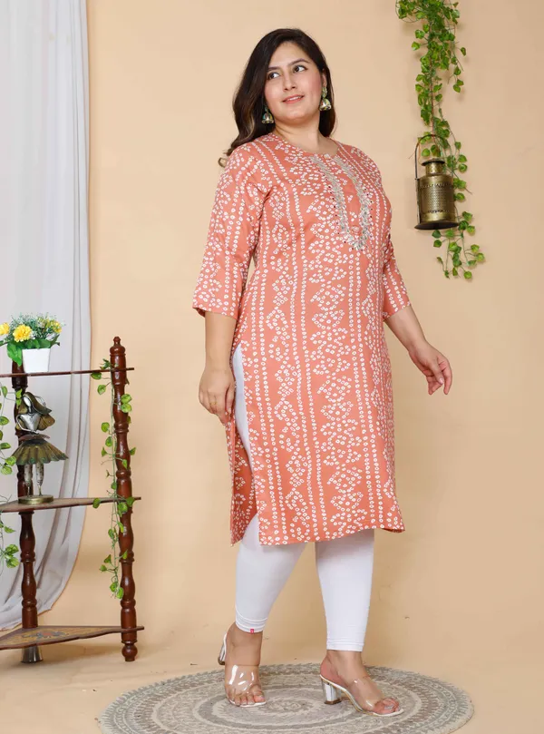 Women's_Plus_Size_Peach_Bandhani_Embroidered_Kurti_-_Doriyan