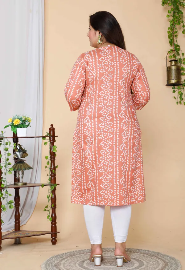 Women's_Plus_Size_Peach_Bandhani_Embroidered_Kurti_-_Doriyan
