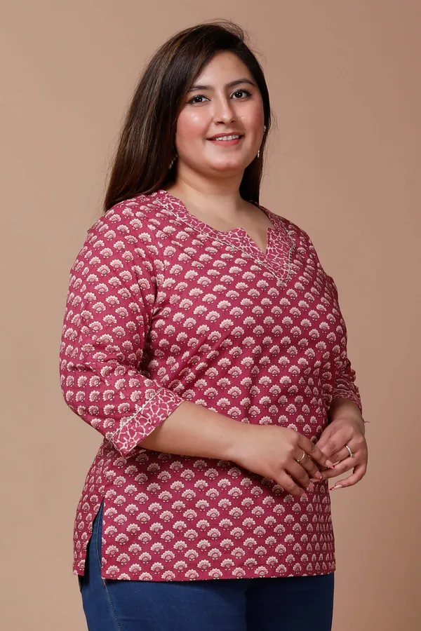 Women's_Plus_Size_Pink_Floral_Printed_Cotton_Top-_Doriyan