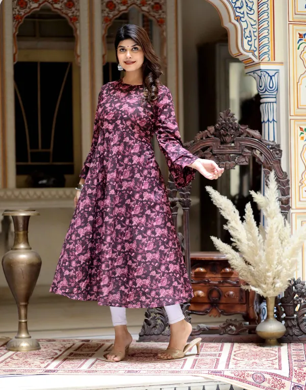 Women's_Maroon_Floral_Bell_Sleeves_Anarkali_Kurta_-_Doriyan