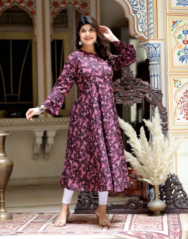 Women's_Maroon_Floral_Bell_Sleeves_Anarkali_Kurta_-_Doriyan