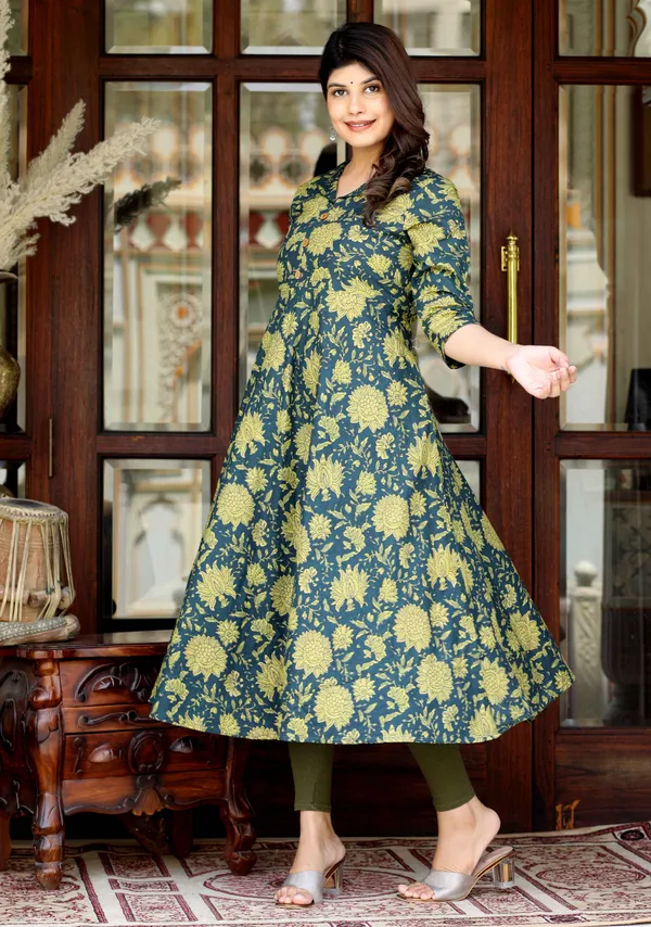 Women's_Green_Pure_Cotton_Floral_Printed_Anarkali_Kurta_-_Doriyan
