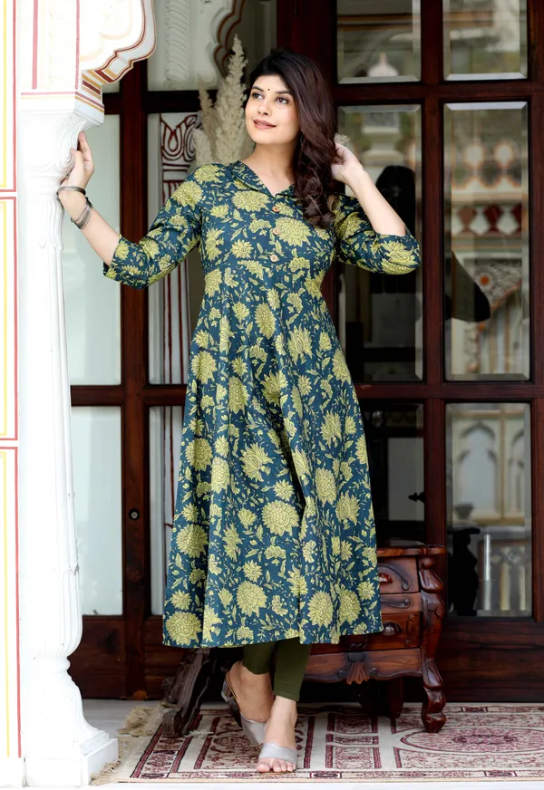 Women's_Green_Pure_Cotton_Floral_Printed_Anarkali_Kurta_-_Doriyan