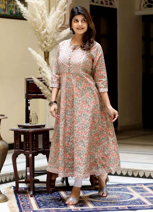 Women's_Beige_Cotton_Floral_Printed_Anarkali_Kurta_-_Doriyan