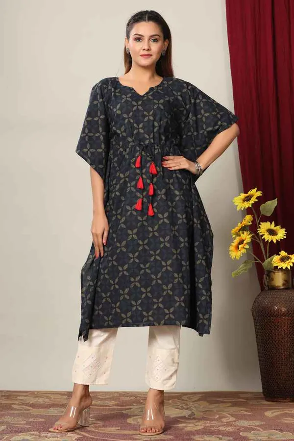 Women's_Blue_Floral_Printed_Cotton_Kaftan_Kurta_-_Doriyan
