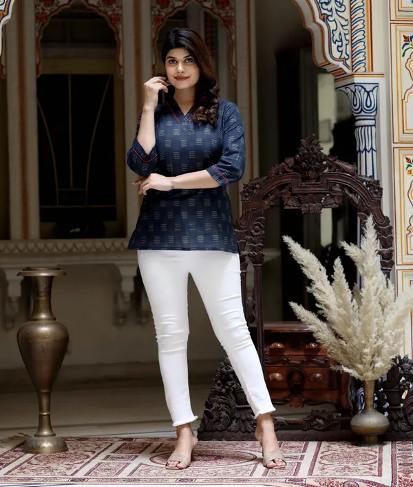 Women's_Blue_Printed_Indigo_Top-_Doriyan