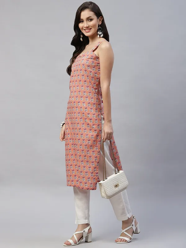 Women's_Peach-Coloured_Floral_Printed_Kurta_-_Doriyan