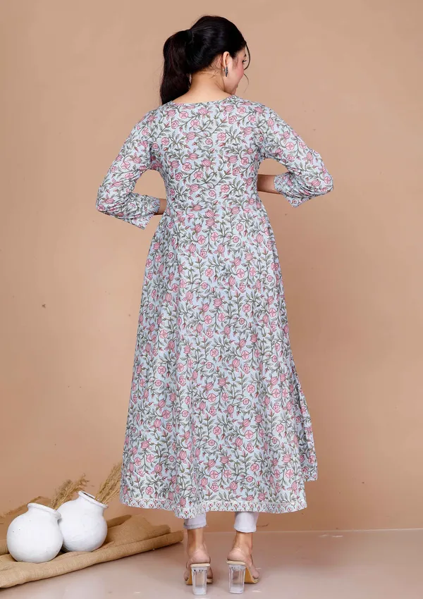 Women'S_Blue_Floral_Printed_Anarkali_Kurta_-_Doriyan