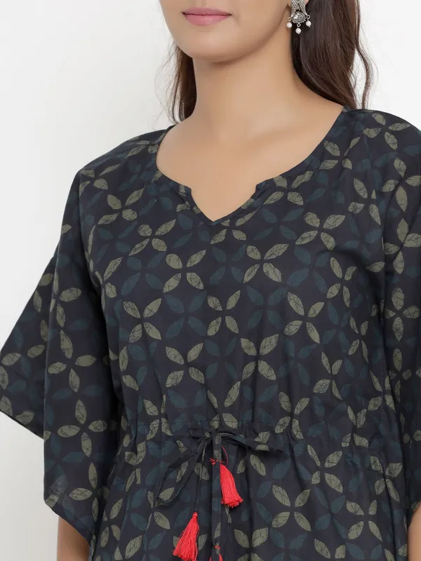 Women's_Applique_Printed_Cotton_Kaftan_Kurta_-_Doriyan