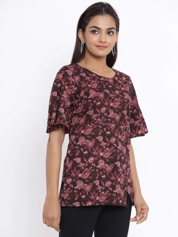 Women's_Beige_Cotton_Floral_Printed_Short_Kurti_-_Doriyan