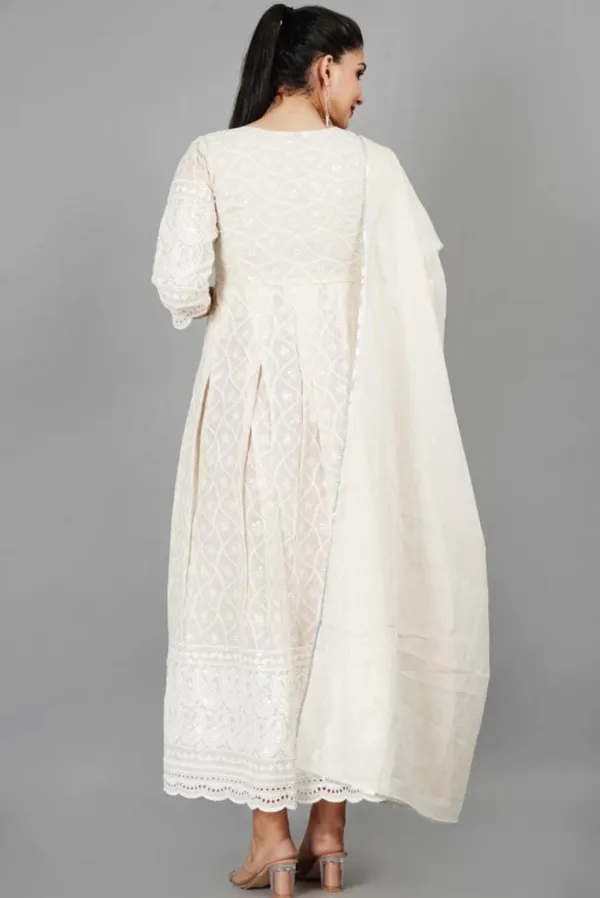 Women's_Floral_Embroidered_Thread_Work_Cream_Chikankari_Anarkali_Kurta_With_Cotton_Dupatta_-_Doriyan