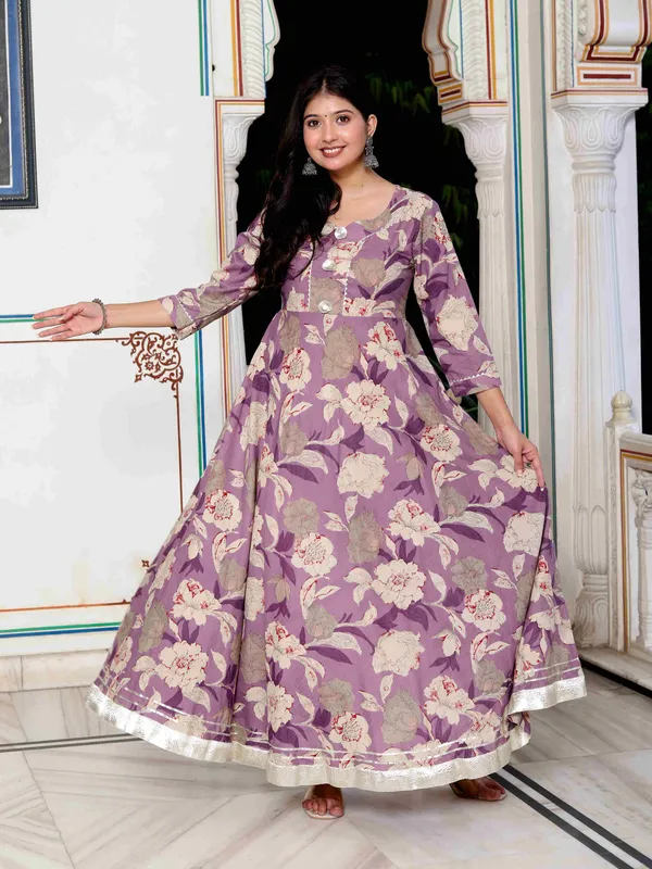 Women's_Purple_Flower_Printed_With_Beautiful_Lace_Border_Details_Anarkali_Kurta_-_Doriyan