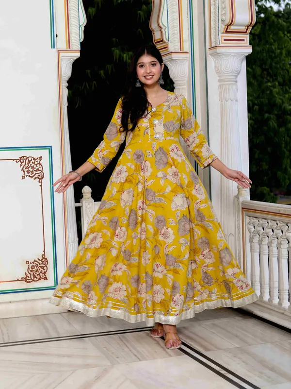 Women's_Cotton_Gotapatti_And_Lace_Border_Details_Floral_Printed_Yellow_Anarkali_Kurta_-_Doriyan