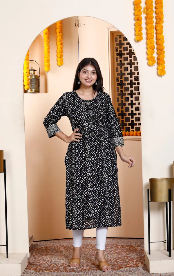 Women's_Rayon_Embroidery_Black_Bandhani_Printed_Straight_Kurti_-_Doriyan