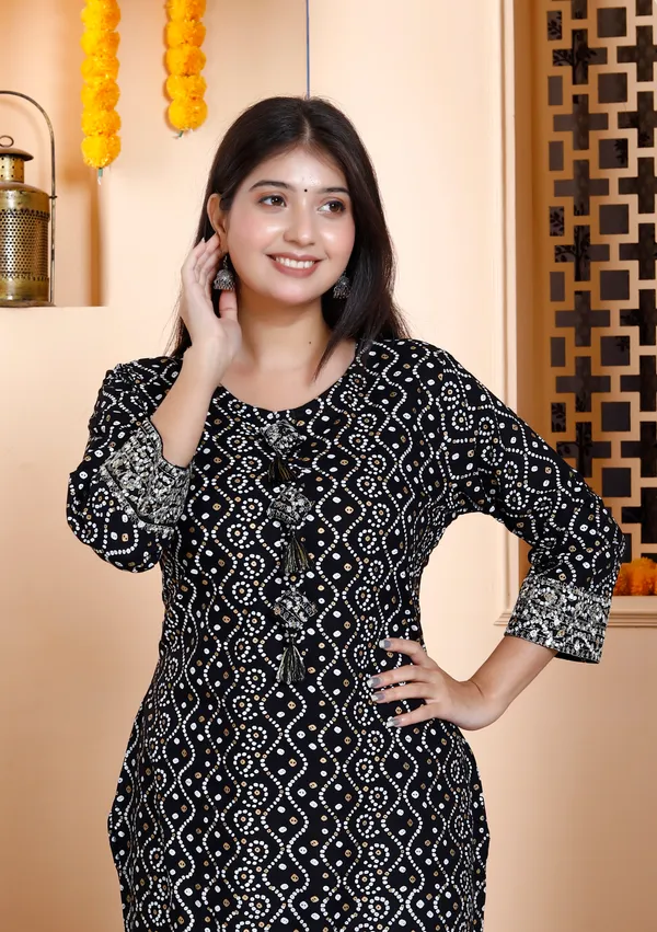 Women's_Rayon_Embroidery_Black_Bandhani_Printed_Straight_Kurti_-_Doriyan