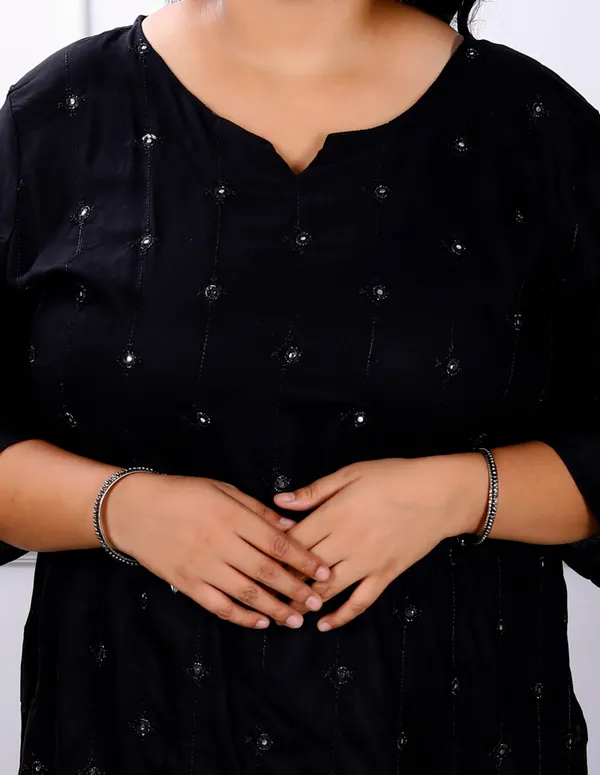 Women's_Plus_Size_Black_Embroidered_And_Mirror_Work_Straight_Kurti_-_Doriyan