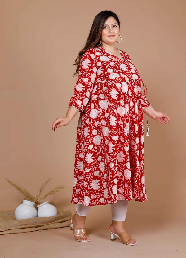 Women's_Red_Plus_Size_Floral_Printed_Cotton_Anarkali_Kurta_With_Dupatta_-_Doriyan