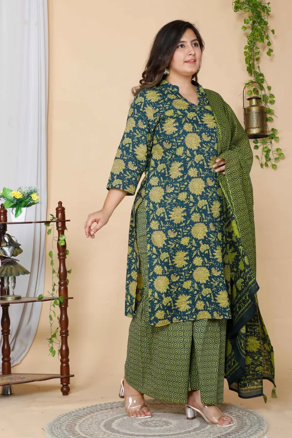 Women's_Plus_Size_Green_Floral_Printed_Cotton_Kurta_With_Sharara_&_Dupatta_Set_-_Doriyan