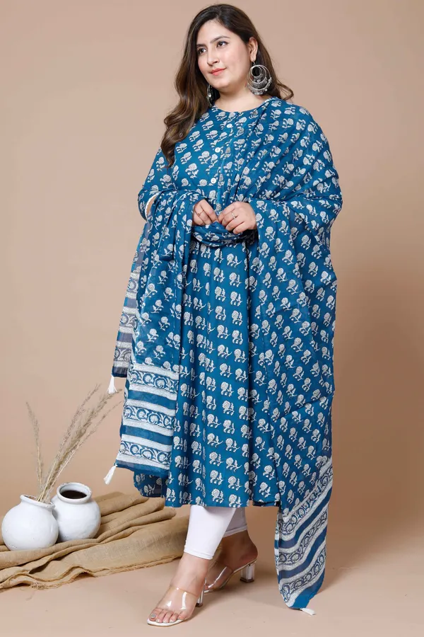 Women's_Plus_Size_Blue_Printed_Anarkali_Kurta_With_Dupatta_-_Doriyan