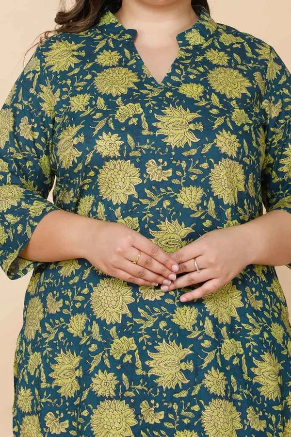 Women's_Plus_Size_Green_Floral_Pure_Cotton_Kurta_With_Sharara_-_Doriyan