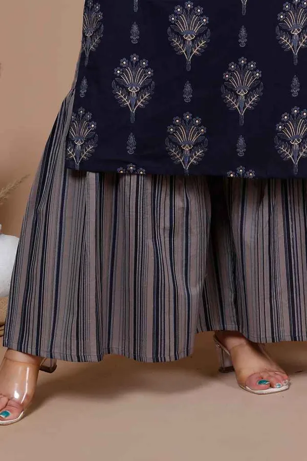 Women's_Plus_Size_Navy_Blue_Printed_Pure_Cotton_Kurta_With_Sharara_-_Doriyan