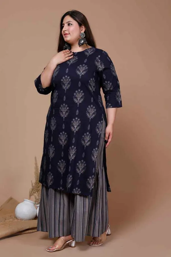 Women's_Plus_Size_Navy_Blue_Printed_Pure_Cotton_Kurta_With_Sharara_-_Doriyan