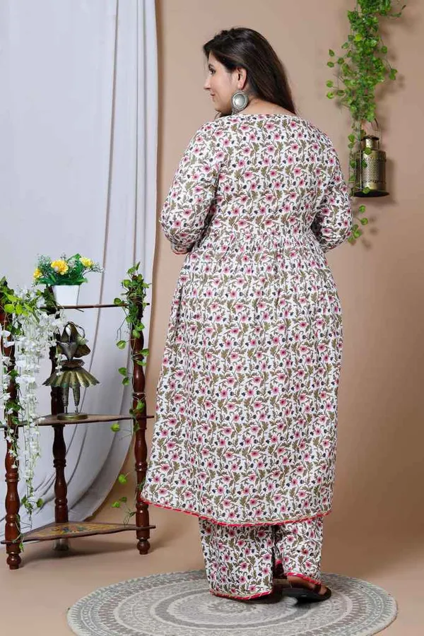 Women's_Plus_Size_Cotton_Floral_Print_Anarkali_Kurta_And_Sharara_Set_-_Doriyan