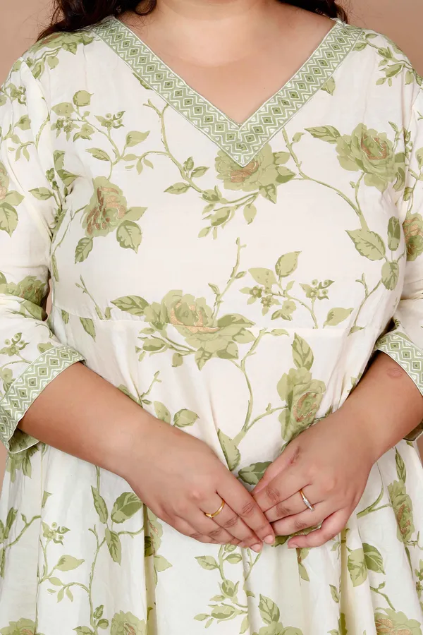 Women'S_Plus_Size_Green_Printed_Pure_Cotton_Kurta_With_Palazzo_-_Doriyan