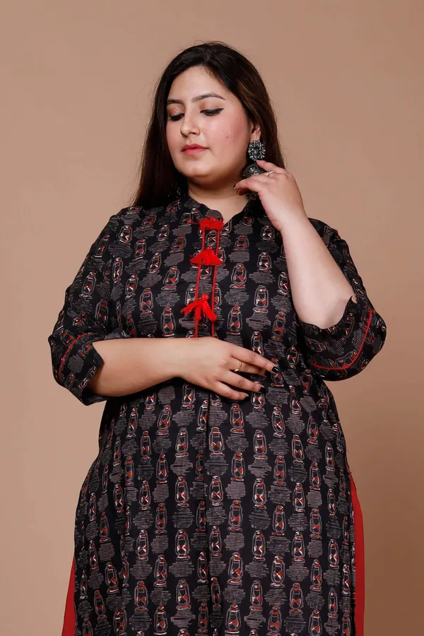 Women's_Plus_Size_Black_Printed_Pure_Cotton_Kurta_With_Skirt_-_Doriyan