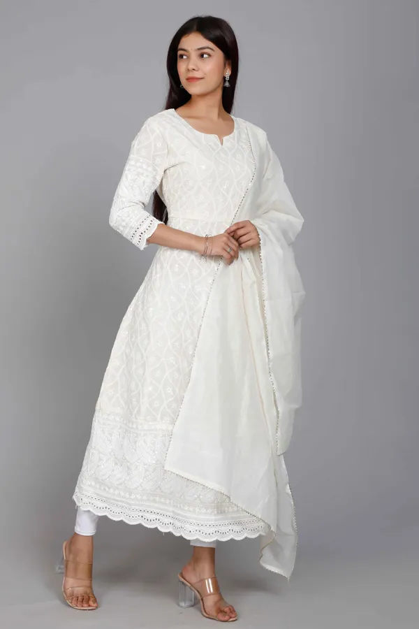Women's_Plus_Size_Beige_Chikankari_Thread_Work_Anarkali_Kurta_With_Dupatta_-_Doriyan
