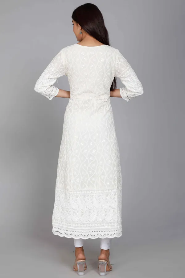 Women's_Plus_Size_Beige_Chikankari_Thread_Work_Anarkali_Kurta_With_Dupatta_-_Doriyan