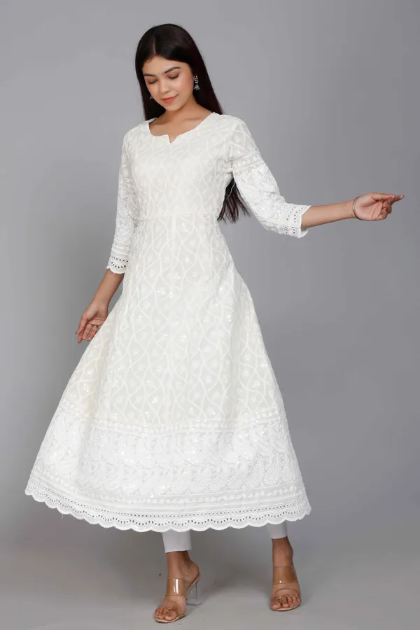 Women's_Plus_Size_Beige_Chikankari_Thread_Work_Anarkali_Kurta_With_Dupatta_-_Doriyan
