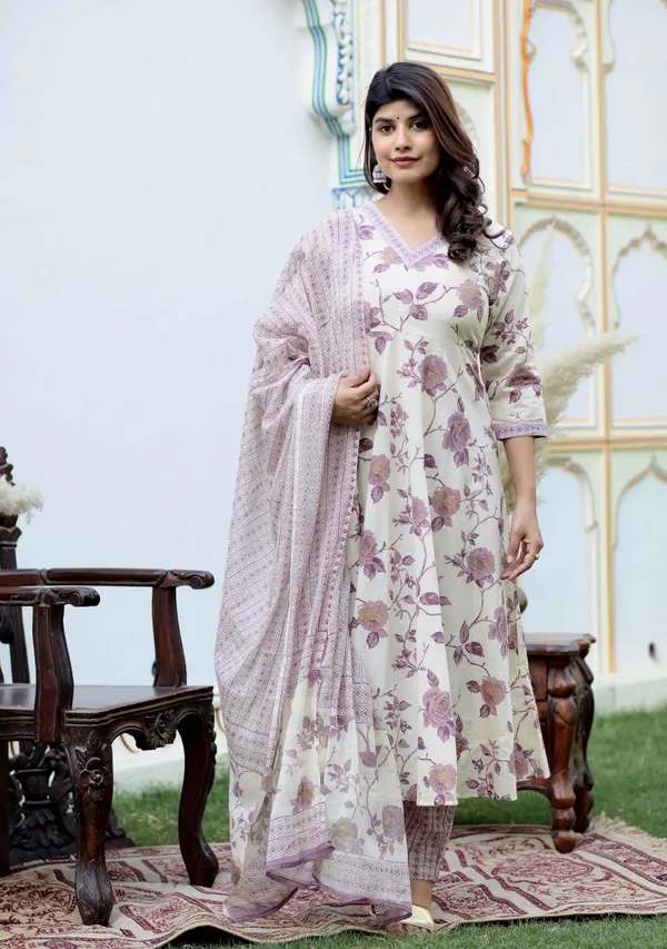 Women's_Pink_Floral_Print_Anarkali_Kurta_With_Palazzo_&_Dupatta_Set_-_Doriyan