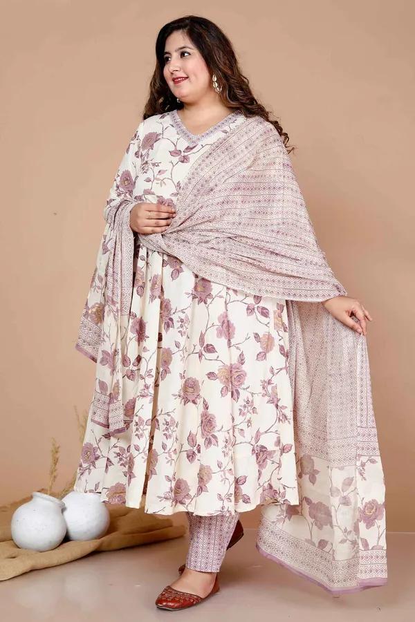 Women'S_Plus_Size_Pink_Floral_Print_Anarkali_Kurta_With_Palazzo_&_Dupatta_Set_-_Doriyan