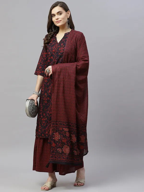 Women's_Maroon_Cotton_Floral_Print_Straight_Kurta_Sharara_And_Dupatta_Set_-_Doriyan