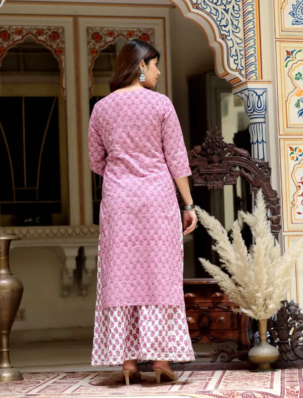 Women's_Pink_Cotton_Kurta_With_Palazzo_&_Dupatta_Set_-_Doriyan